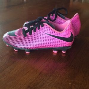 Girls soccer cleats